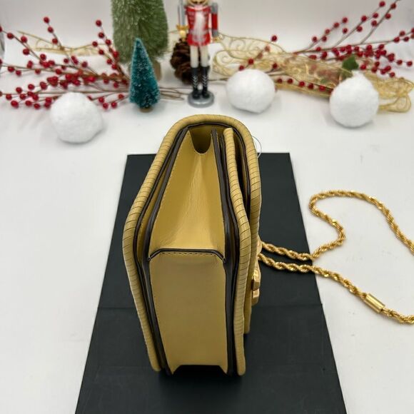 SOLD!!!!!!!!!!!   Women’s Tory Burch, small Eleanor shoulder bag - Picture 8 of 11